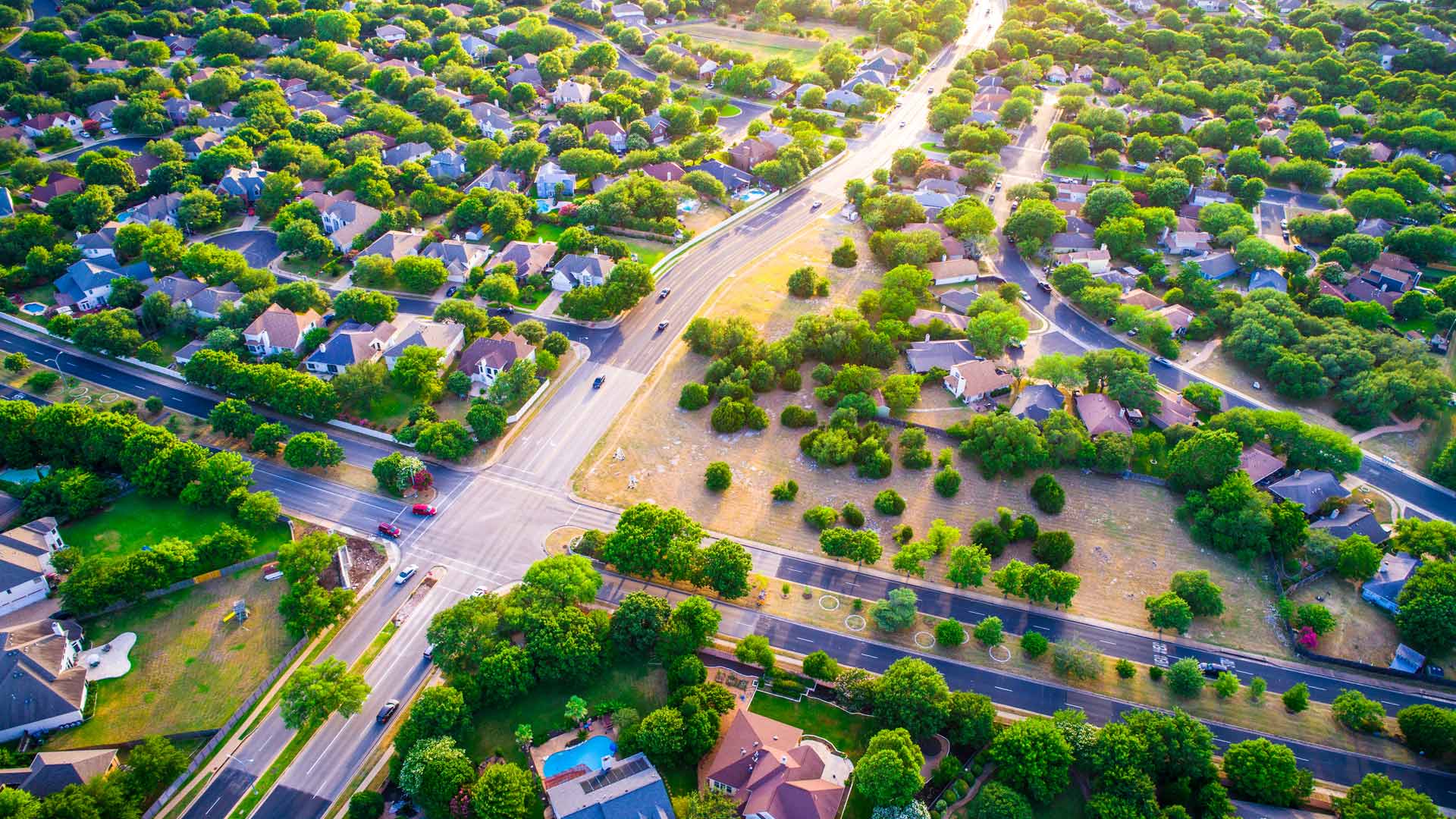 Aerial view of a neighborhood in Tarrytown, TX.