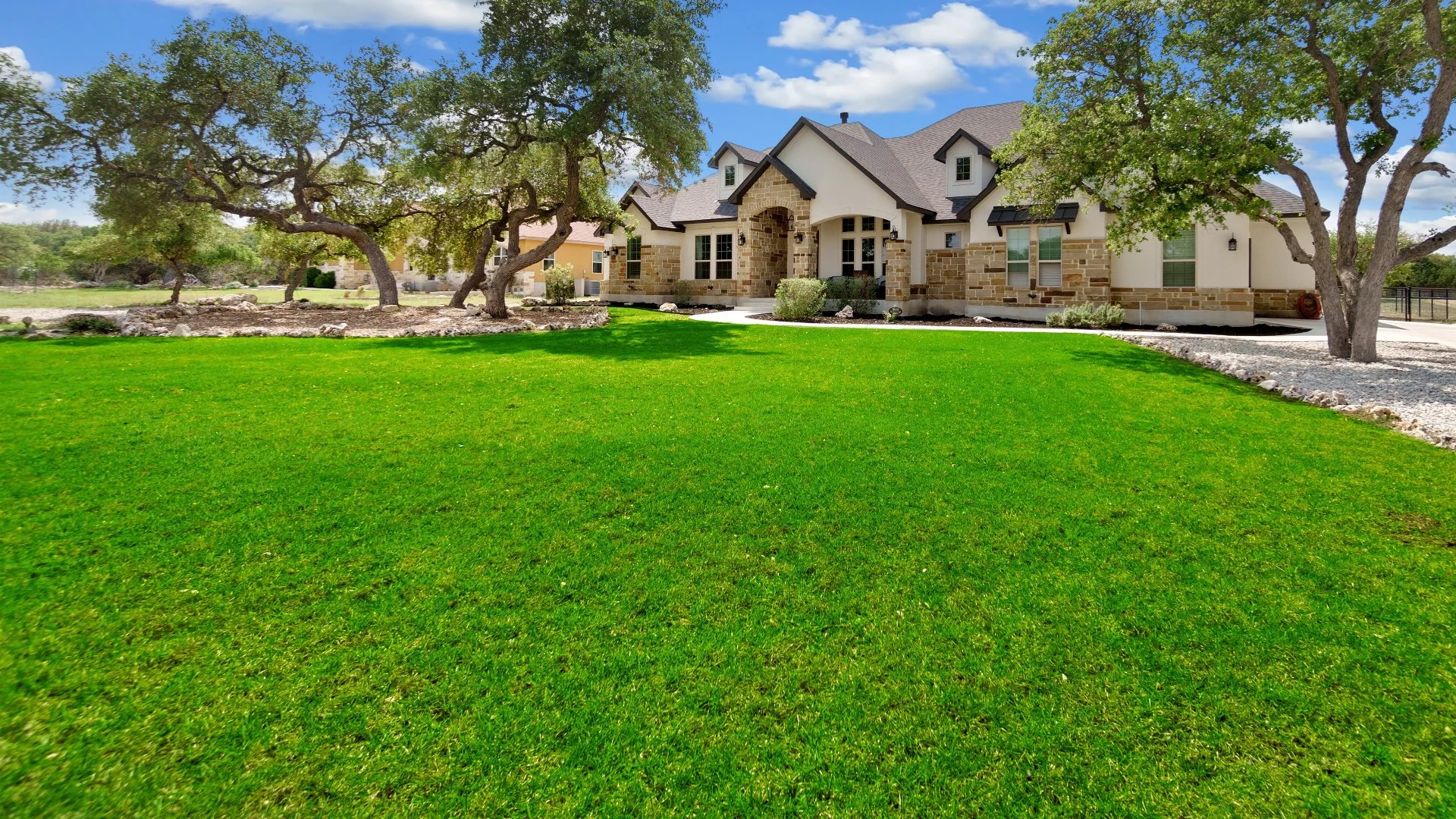What Are the Most Important Nutrients in Spring Lawn Fertilizers?